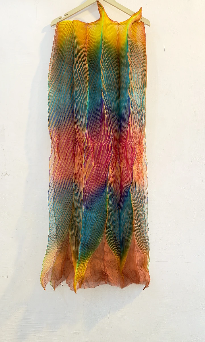 Pure Organza Silk Arashi – Elegant Rajasthani Artistic Fabric - Image 2