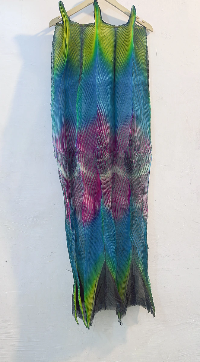 Pure Organza Silk Arashi – Elegant Rajasthani Artistic Fabric - Image 2
