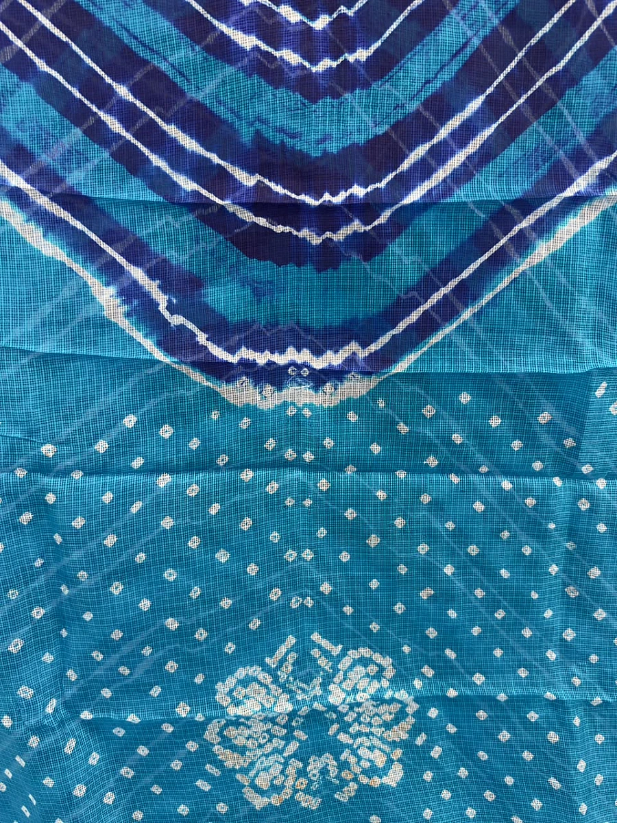 Blue Pure Kota Silk Leheriya paired with a stunning Bandhani pallu - Image 2