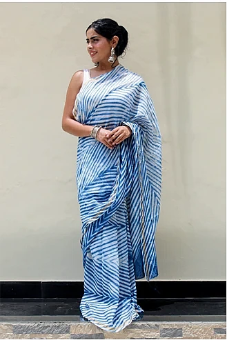 Blue Saree - Image 2