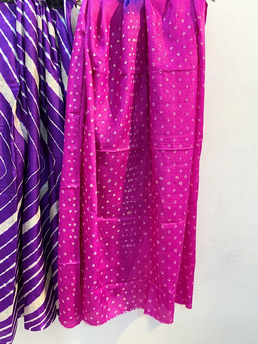 Pure Handloom Tussar Silk Leheriya Saree with Bandhani Pallu (Pink, Purple)  ✨ - Image 2