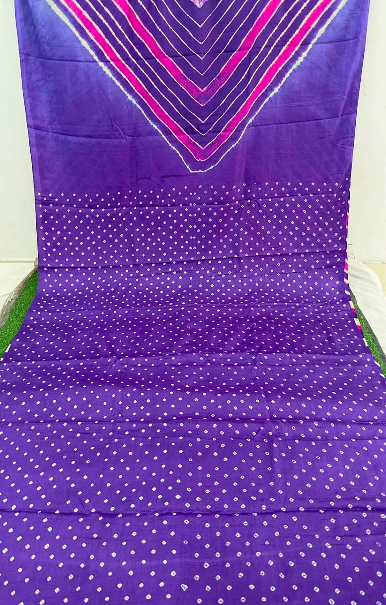 Pure Handloom Tusser Silk Leheriya ✨ with a stunning Bandhani Pallu ❤️ - Image 3