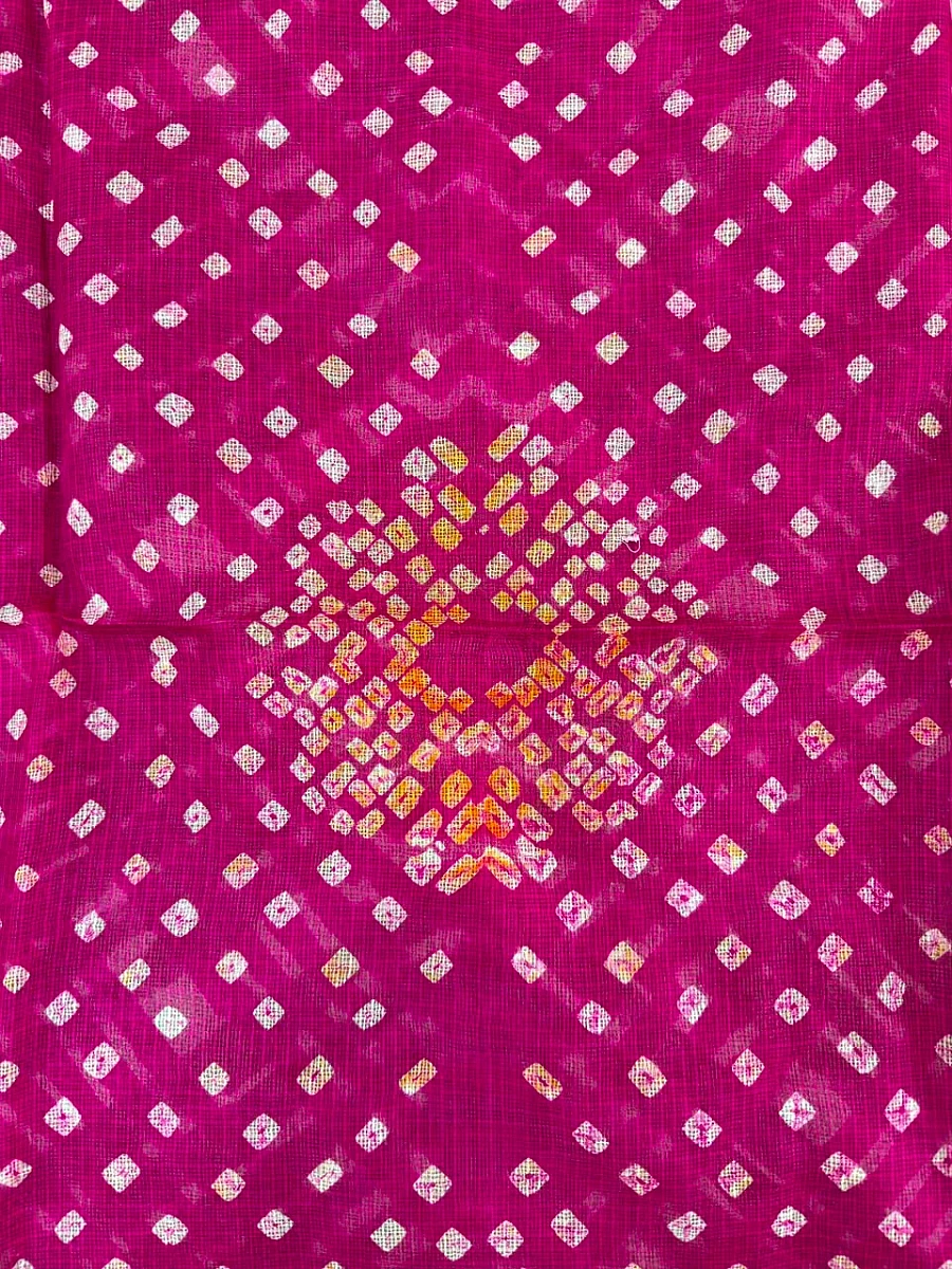 Mehroon Pure Kota Silk Leheriya paired with a stunning Bandhani pallu - Image 2