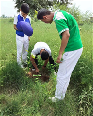 A Tree for Mother – A Tribute by Alpine Students