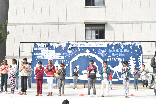 Joy of Christmas with Our Non-Formal Students on 21.12.2024
