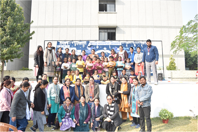 Joy of Christmas with Our Non-Formal Students on 21.12.2024