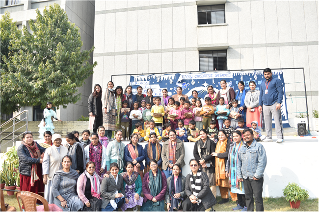 Joy of Christmas with Our Non-Formal Students on 21.12.2024