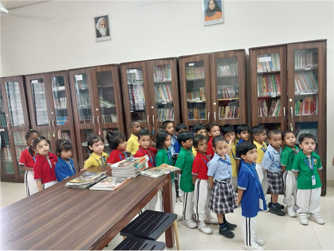 our KG children enjoyed an educational visit