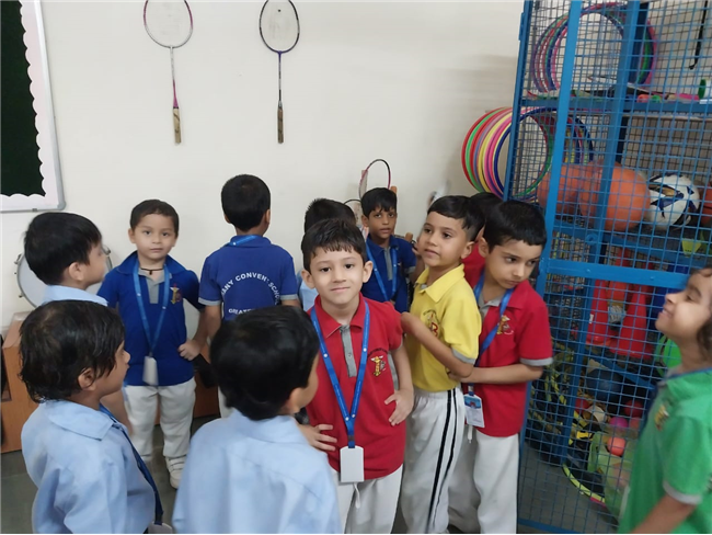 our KG children enjoyed an educational visit