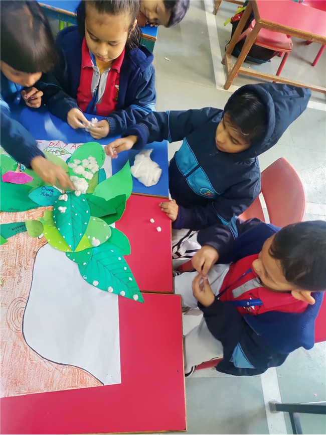 Cotton Pasting Winter Tree Activity