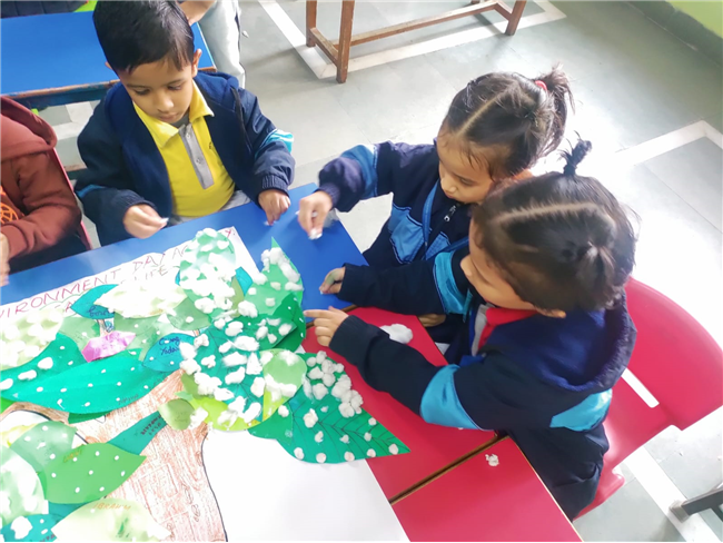 Cotton Pasting Winter Tree Activity