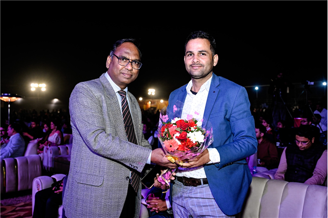 YUGANTAR BHARATAM - Celebrating the soul of timeless nation...<1>