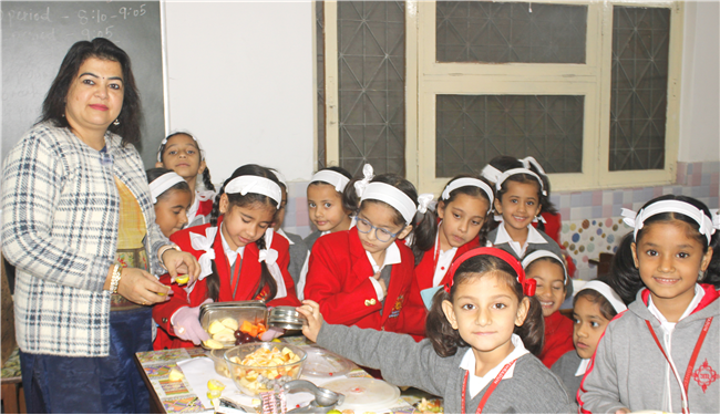 LITTLE CHEFS - MAGIC MEALS (L.K.G - II)