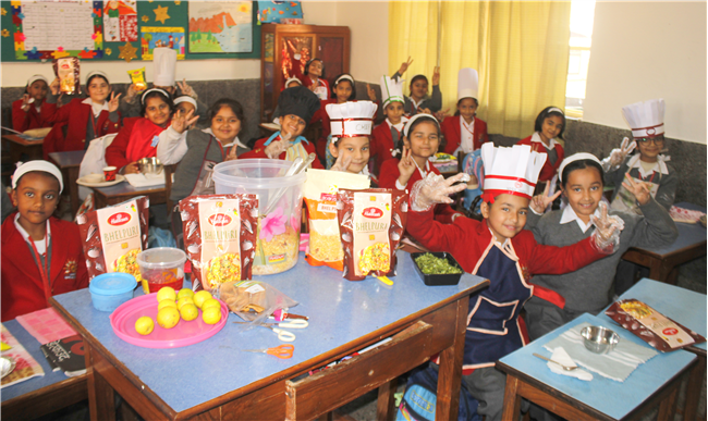 LITTLE CHEFS - MAGIC MEALS (L.K.G - II)