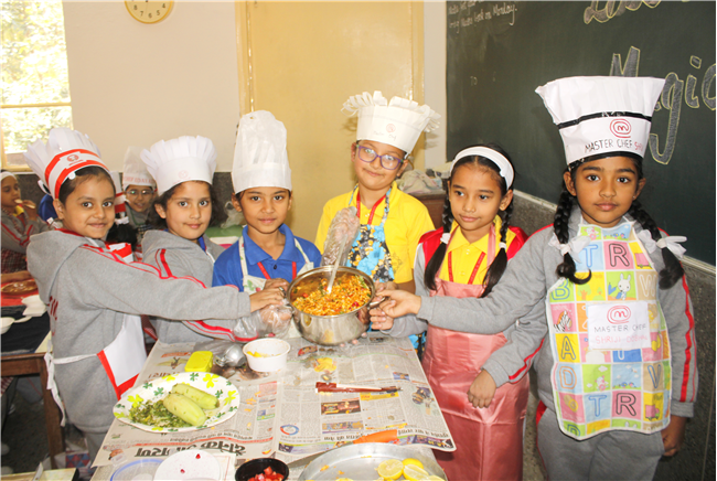 LITTLE CHEFS - MAGIC MEALS (L.K.G - II)