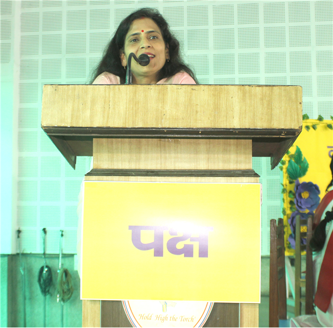 HINDI DEBATE (IX - XII)