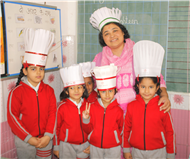 LITTLE CHEFS - MAGIC MEALS (L.K.G - II)