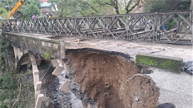Nature's fury hits Mussoorie