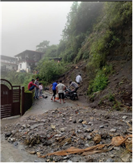 Nature's fury hits Mussoorie