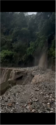 Nature's fury hits Mussoorie