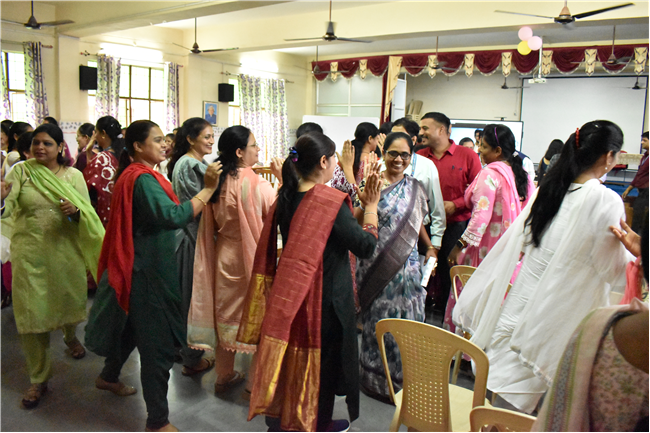 TEACHER'S TRAINING ON 