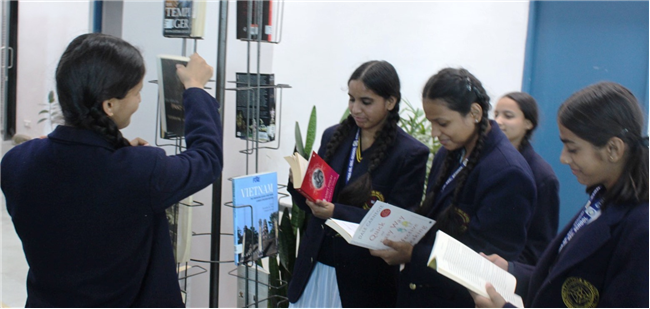 Educational Tour to IIM Kashipur - 11-12-2025