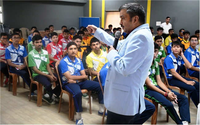 Career Guidance Session Inspires Students at Cynthia School