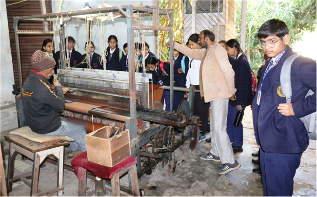 An Educational Visit to Woollen Handloom - 04-12-2025