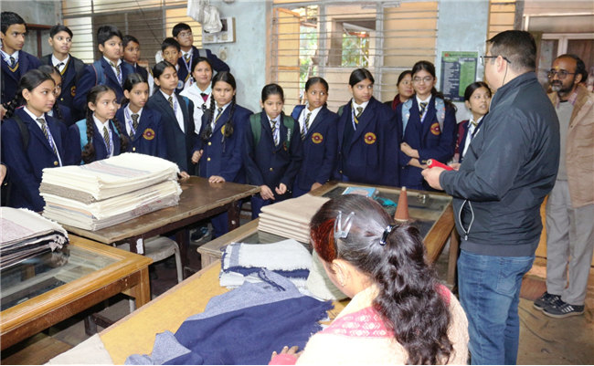 An Educational Visit to Woollen Handloom - 04-12-2025