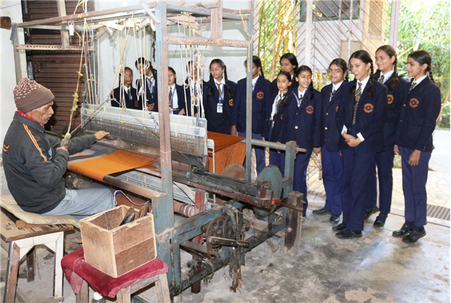 An Educational Visit to Woollen Handloom - 04-12-2025