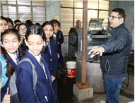 An Educational Visit to Woollen Handloom - 04-12-2025