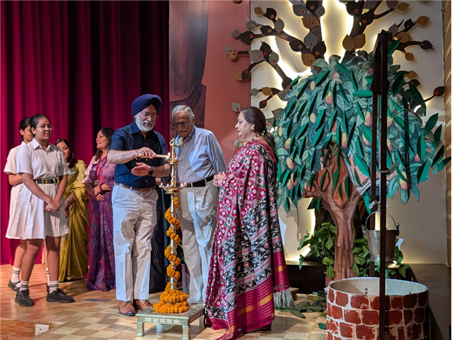 CLASS XI Annual Prize Distribution & Rotary – Interact Installation Ceremony