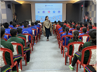 An orientation program in collaboration with 