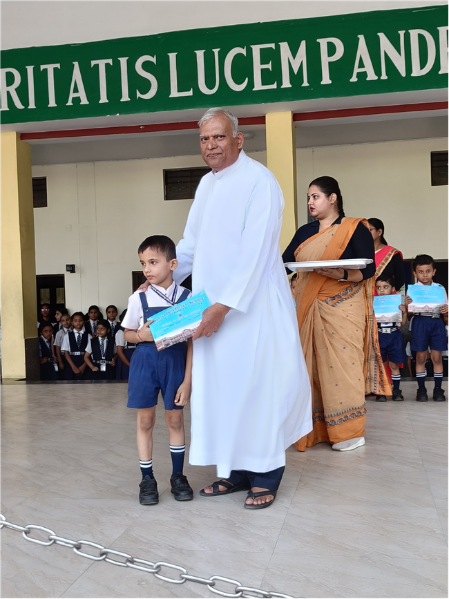 Prize Distribution/Certificate - Drawing Competition