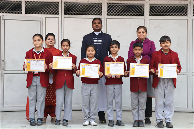 Certificate Distribution For Frog Race, 50 Meter Race and 100 Meter Race At Junior Wing
