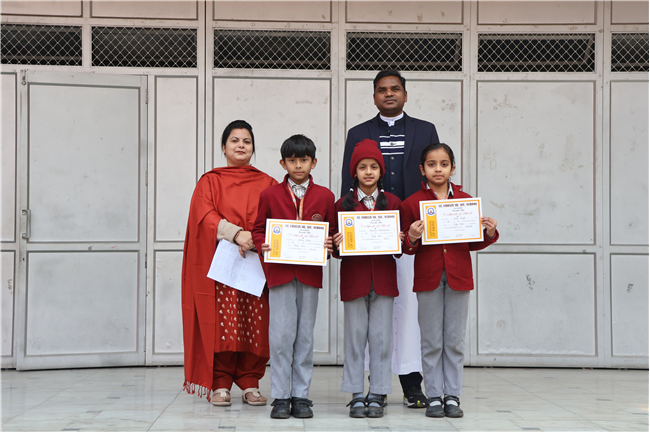 Certificate Distribution For Frog Race, 50 Meter Race and 100 Meter Race At Junior Wing