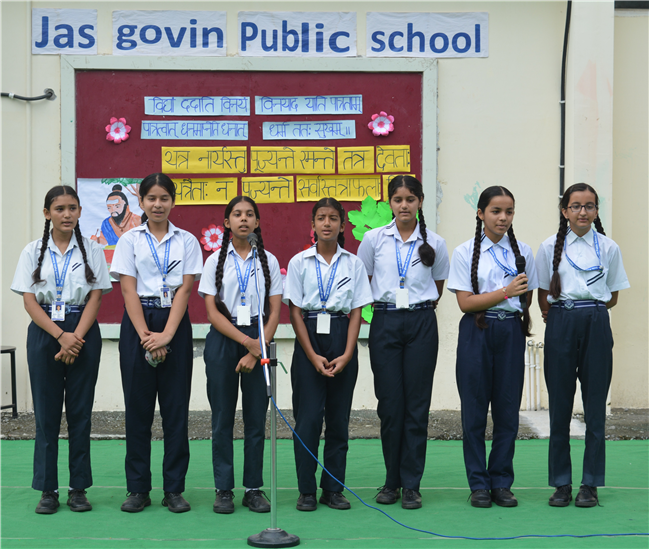 Assembly Highlights! Grade 9B, 4B & Sanskrit Assembly by Grade 8