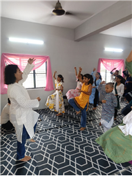 Kathak workshop at GMPS day 4