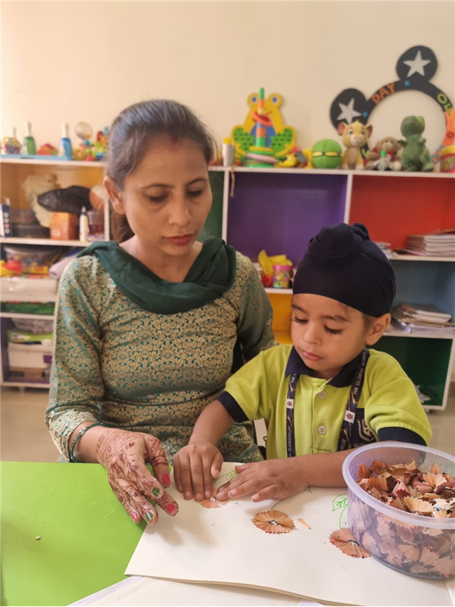 Activity Pencil shaving butterfly & flower art