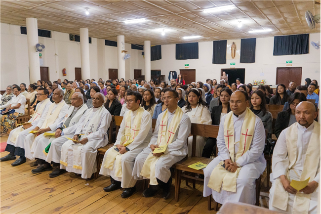 A Thanksgiving Eucharistic Celebration