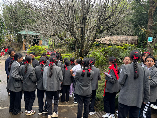 Class VI Educational Tour