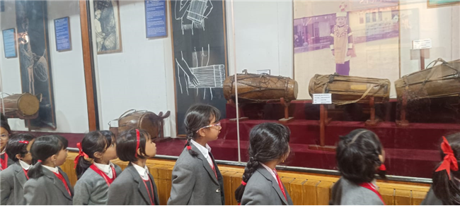 Classes Kg to II went for Educational Tour