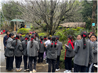 Class VI Educational Tour