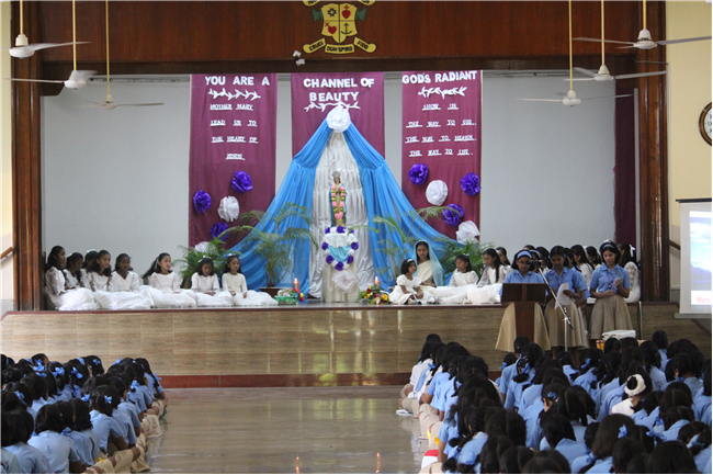 Crowning of Mother Mary