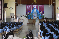 Crowning of Mother Mary