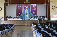 Crowning of Mother Mary