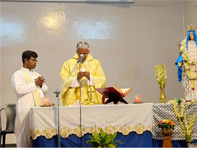 Crowning of Our Lady