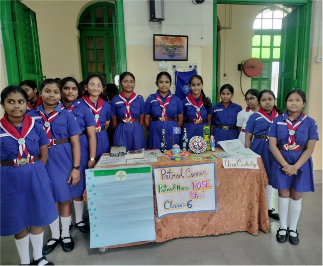 Guides Patrol Corner