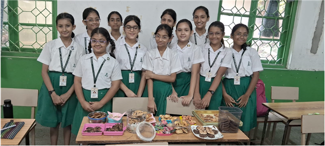 Vocational Education ( handicraft) class 6s. Display and decoration of homemade cookies. Date: 14.8.25