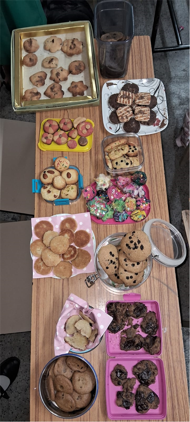 Vocational Education ( handicraft) class 6s. Display and decoration of homemade cookies. Date: 14.8.25